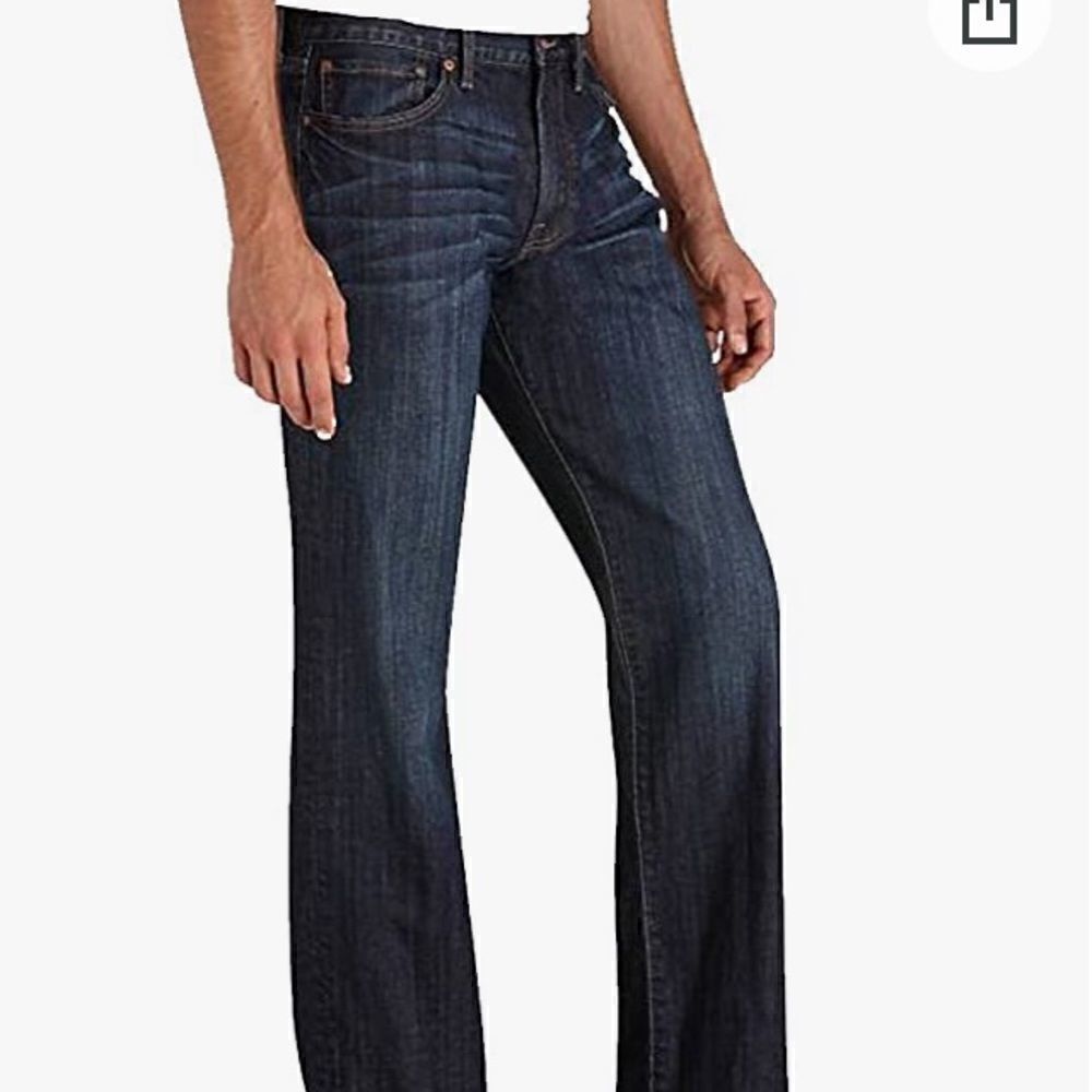 Lucky Brand 361 Vintage Straight Jeans 31/32 Color: Aliso Viejo NWOT